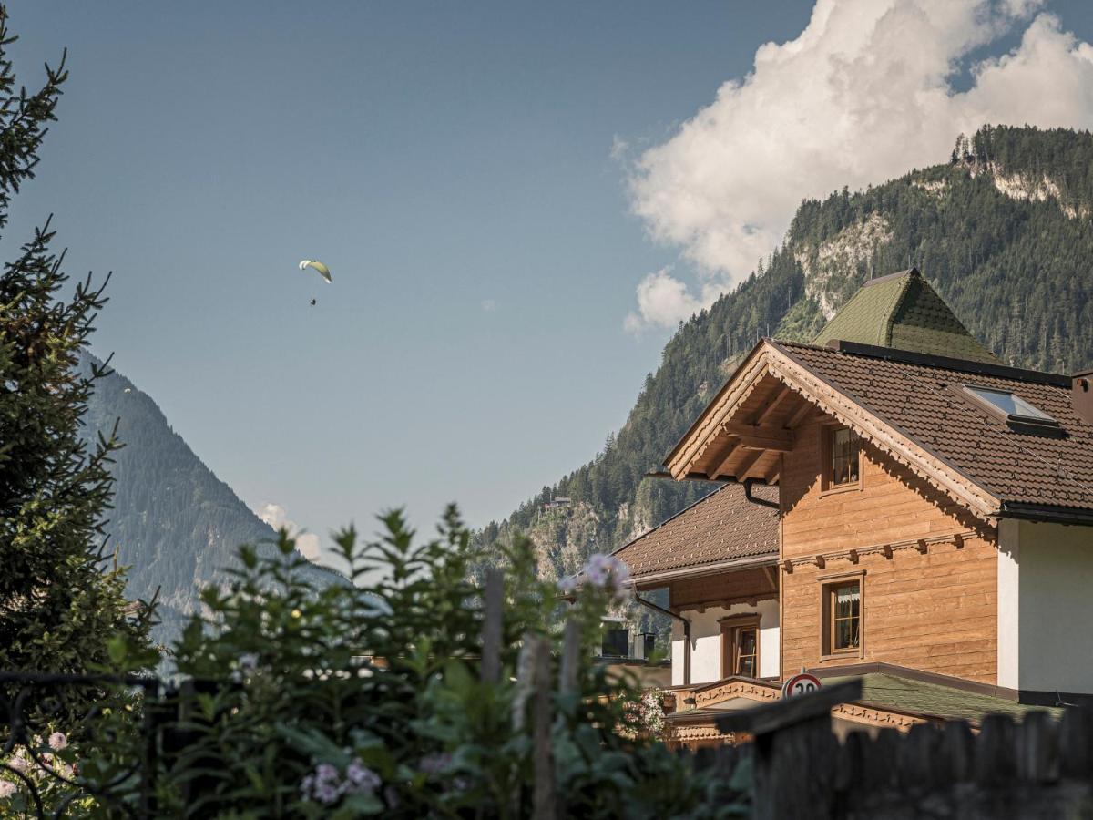 Hotel Garni Larcherhof Mayrhofen Exterior foto