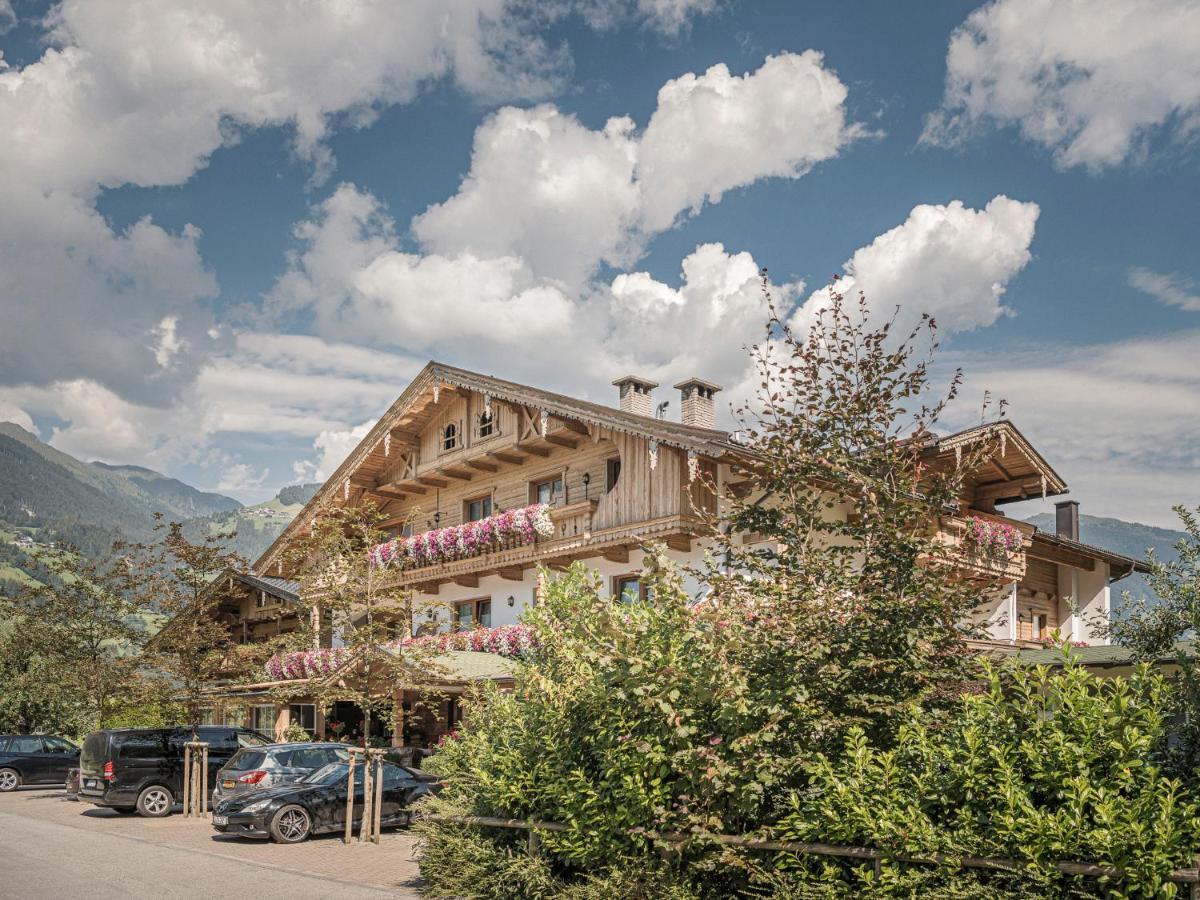 Hotel Garni Larcherhof Mayrhofen Exterior foto